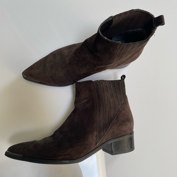 Marc Fisher Brown Pointed Toe Booties - Picture 2 of 4